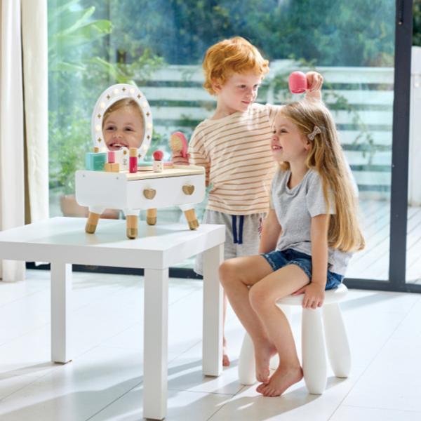 Ролевые игры Hape My Stylish Dressing Table 3+ / set de frumusete  photo 10