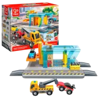 Set de mașini Hape Stația de reparații și spălătorie E3879  / / Multicolor Multicolor
