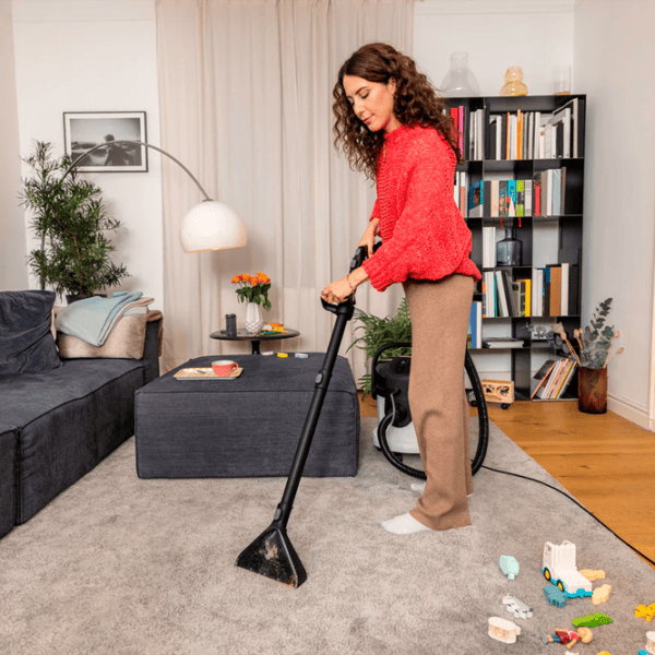 Aspirator cu spălare KARCHER SE6 Signature Line 1000 W / Black White photo 7