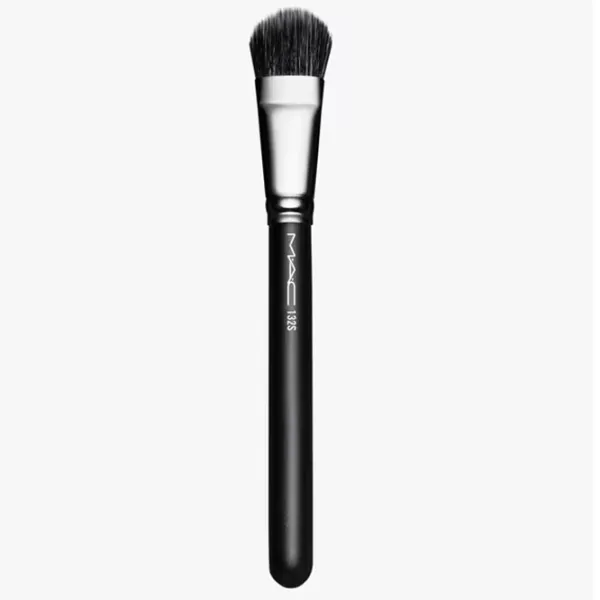 Pensulă de machiaj MAC 132S  Black / 1 photo 1