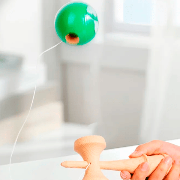 Kendama KROM Classic  5+ / Beige Green photo 3