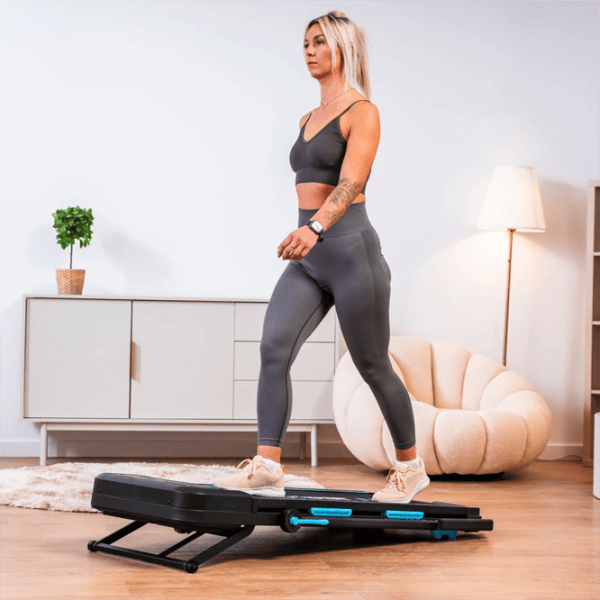 Беговая дорожка Thunder VIVA-PRO 12 км/ч / 90 кг / Черный photo 4