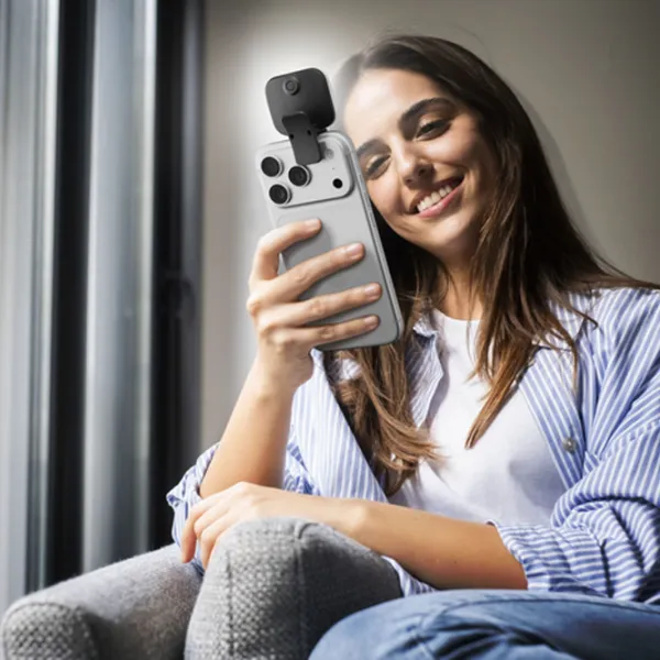 Фото cвет Cellularline Square Selfie Light Clip Пластик / Черный photo 4