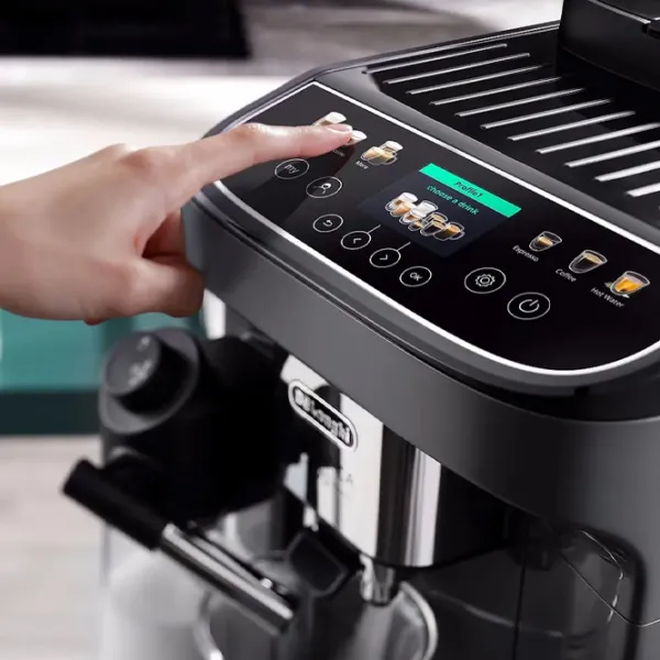 Кофемашина DeLonghi Magnifica Evo Next Автоматическая / 1.8 л / Черный photo 3