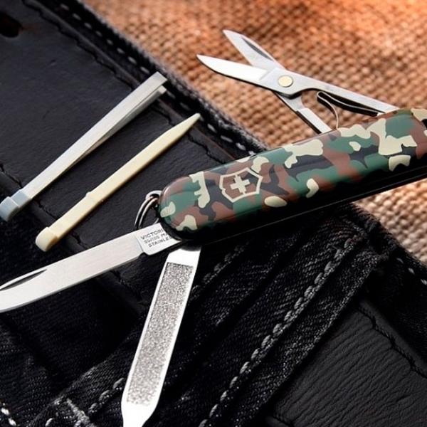 Multitool Victorinox Classic SD Universal / Oțel inoxidabil photo 5