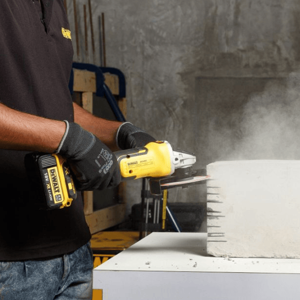Набoр инструментов Dewalt DCK305P3T 18 V / 2 photo 9