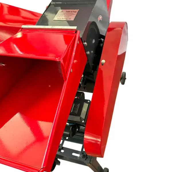  Электрическая мельница Demetra DM-400-24 PRO 1000 кг/ч / 3700 Вт / 2800 об/мин photo 8