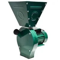 Moară electrică Belakrokorm DKZ-4200K 200 kg/h / 4200 W / 2900 rot/min