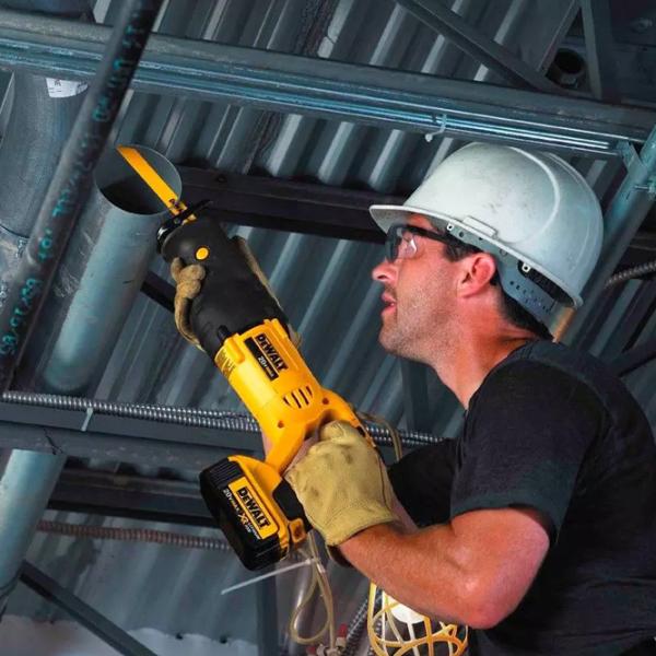 Fierăstrău sabie Dewalt DCS380N 560 W / Yellow photo 6
