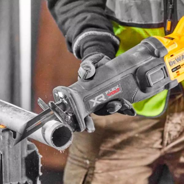 Fierăstrău sabie Dewalt DCS386T1  / Yellow photo 7