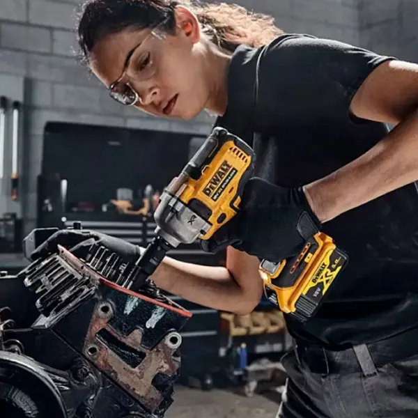 Шуруповерт Dewalt DCF892N-XJ 2000 об/мин photo 4