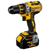 Дрель-шуруповерт Dewalt DCD790M3 2000 об/мин
