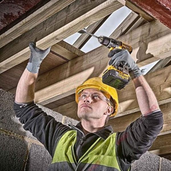 Дрель-шуруповерт Dewalt DCD791N 2000 об/мин photo 3