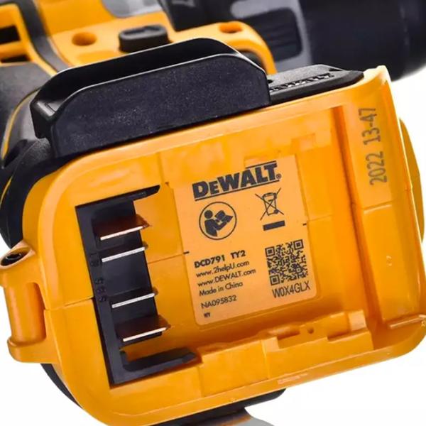 Mașină de găurit și înșurubat Dewalt DCD791P3A-QW 2000 rot/min photo 8