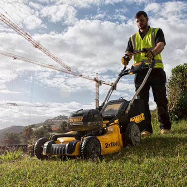 Mașină de tuns iarbă Cu acumulator Dewalt DCMW564P2 Manual photo 12