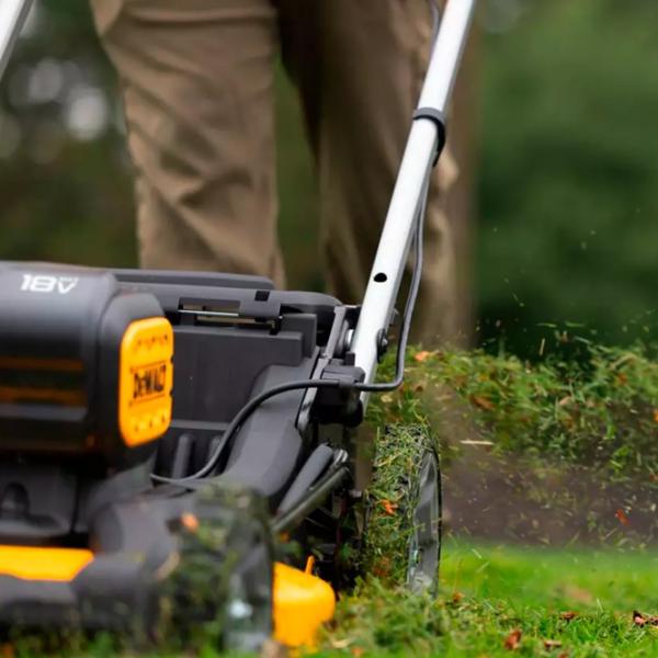 Mașină de tuns iarbă Cu acumulator Dewalt DCMWSP156W2-QW Cu autopropulsie photo 13