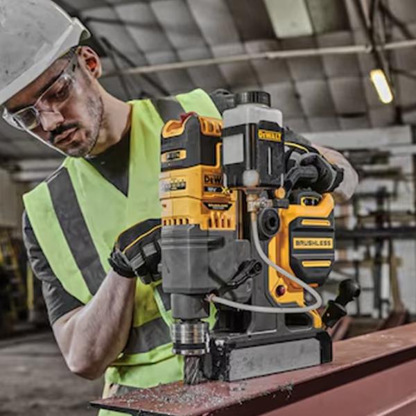 Mașină de găurit Dewalt DCD1623N-XJ  / 810 rot/min photo 6