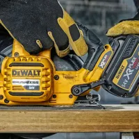 Дисковая пила Dewalt DCS575N 190 мм / Желтый photo 5