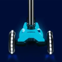 Trotinetă pentru copii cu trei roți Micro Maxi Deluxe Glow LED Plus (MMD377) 50 kg/ Blue photo 4