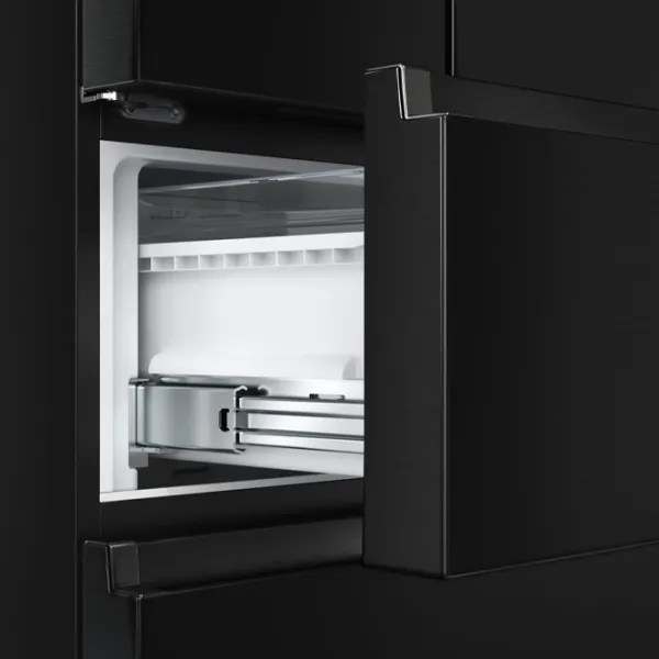 Frigider Hisense RF632N4AFE1 cu congelator jos 485 l / 200 cm / Black photo 8