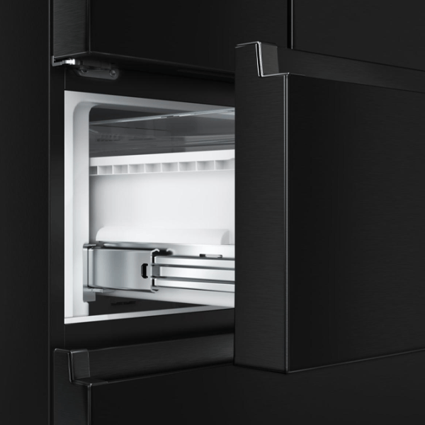 Frigider Hisense RF632N4AFE1 cu congelator jos 485 l / 200 cm / Black photo 8