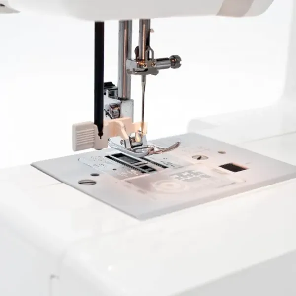 Швейная машина Janome EL-150 Электромеханическая / Белый photo 3