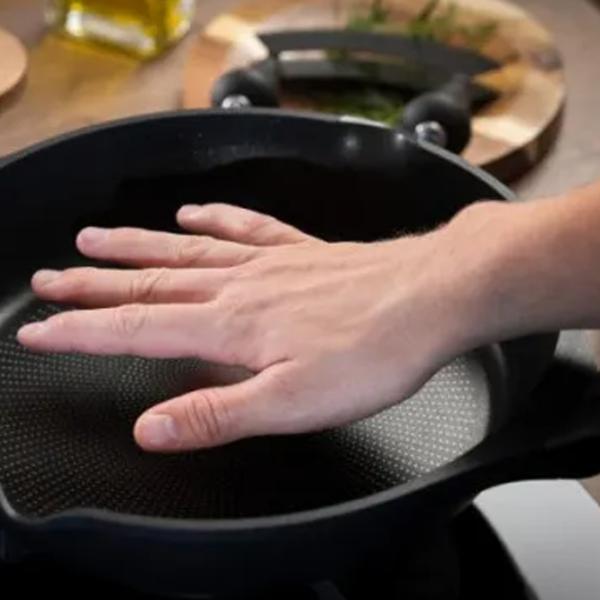 Сковорода Tefal Robusto E2490644 Универсальная / 28 см / Черный photo 7