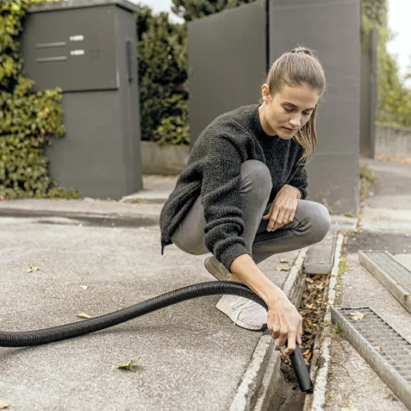 Промышленный пылесос KARCHER WD 2 Plus V-12/4/18 + 6.959.547.0 1000 Вт / Желтый photo 9