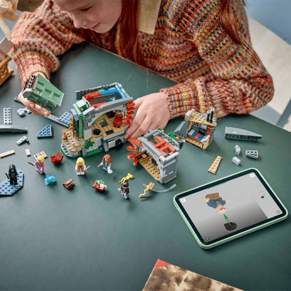 Constructor LEGO Luna Lovegood's House Scenă din film/ Gray photo 3