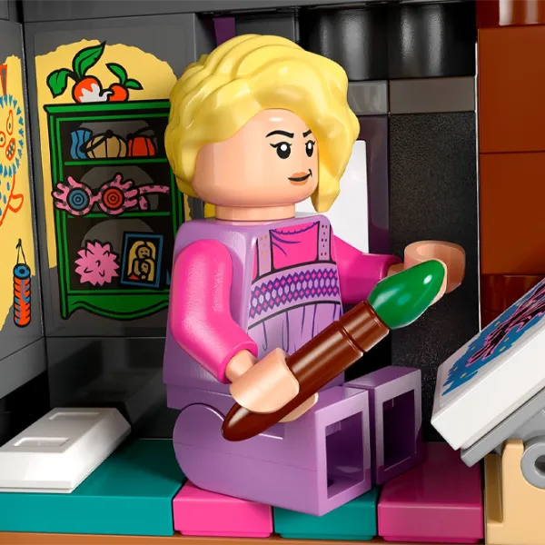 Constructor LEGO Luna Lovegood's House Scenă din film/ Gray photo 8