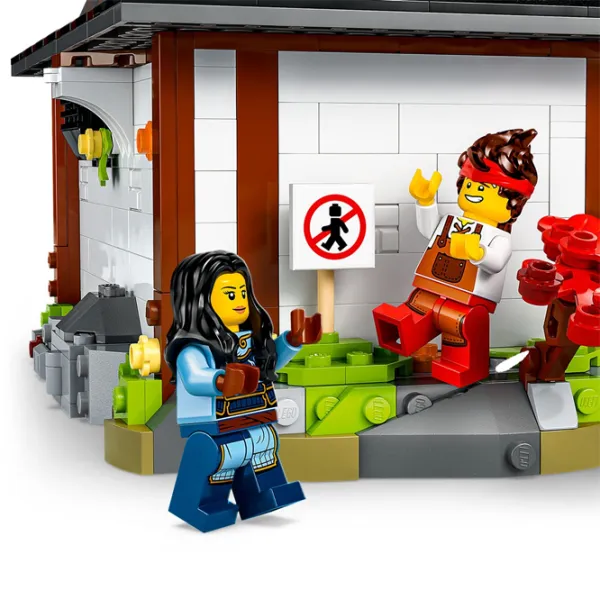 Constructor LEGO Four Weapons Blacksmith 15th Anniversary Clasic/ Brown photo 6