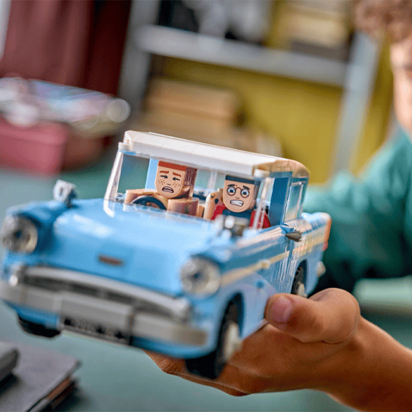 Constructor LEGO Enchanted Flying Ford Anglia Mașină/ Blue photo 6