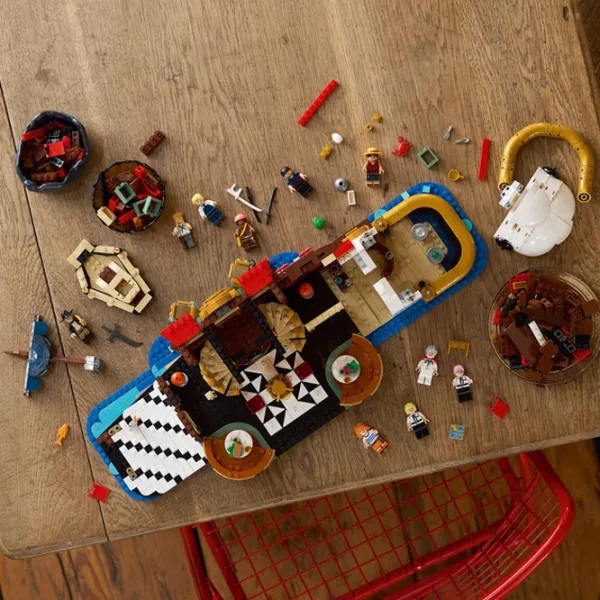 Constructor LEGO The Baratie Floating Restaurant Clasic/ Brown photo 3