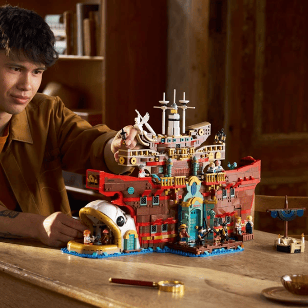 Constructor LEGO The Baratie Floating Restaurant Clasic/ Brown photo 4