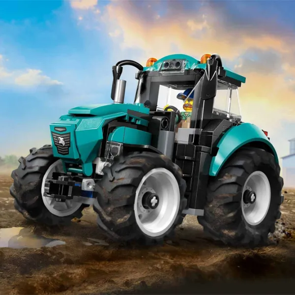 Constructor LEGO Tractor Transport/ Aquamarin photo 4