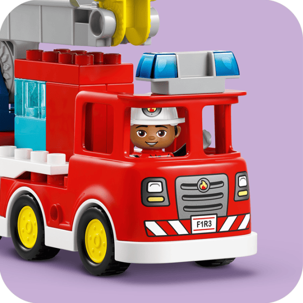 Constructor LEGO Fire Engine with House and Firefighter Pompieri/ Red photo 4