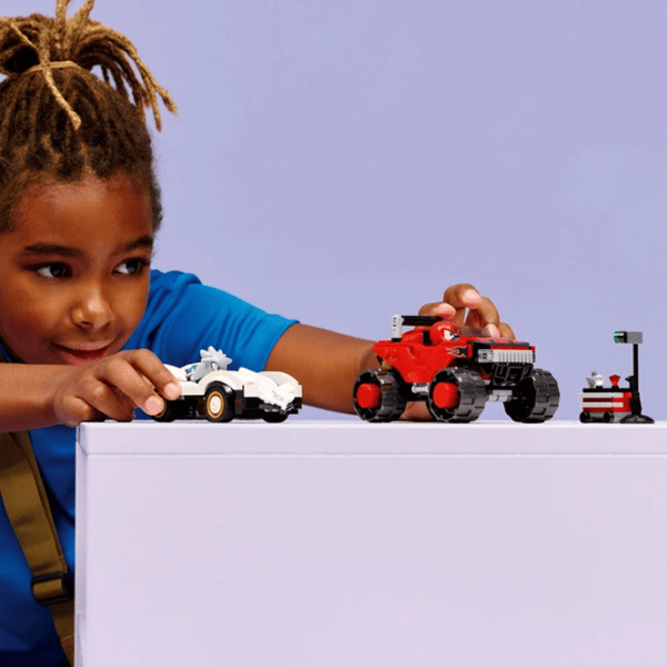 Constructor LEGO Silver's Car vs. Knuckles' Monster Truck Mașină/ Multicolor photo 8