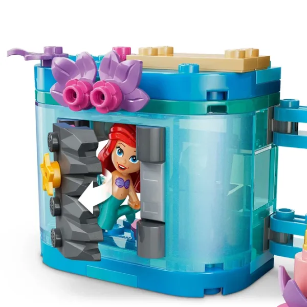 Constructor LEGO Ariel's Magical Mini Palace Scenă din film/ Blue photo 3