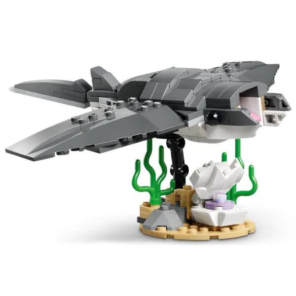 Конструктор LEGO Fierce Shark With A Treasure Chest Животные/ Серый photo 5