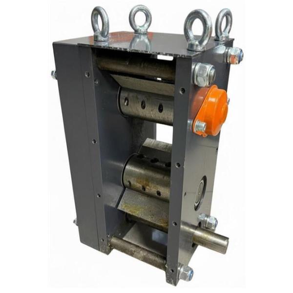 Aparat de mărunţit pentru crengi Technoworker TC 700 Eco Line  /  photo 1