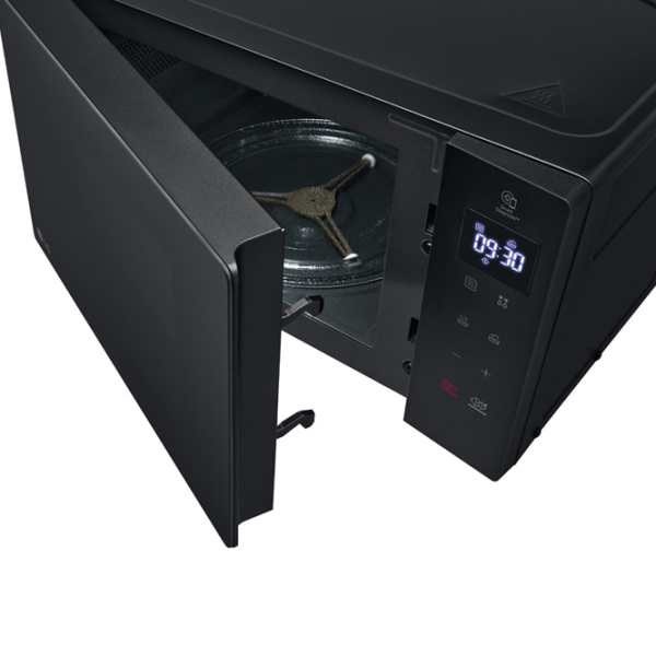 Cuptor cu microunde LG MS2032GAS Standart / 700 W / Black photo 8