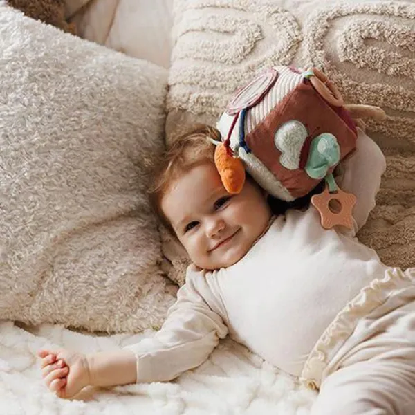 Мягкая игрушка BabyOno Sensory Cube Rabbit Karo 1683 0+ / Разноцветный photo 4