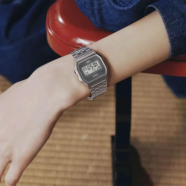 Ceas de mână unisex Casio A159WEVJ-7ER Digital / 37 x 33 mm photo 2