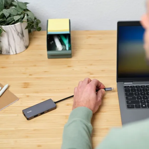 Адаптер Trust Dalyx 6-in-1 USB Type-C / Серебряный photo 7