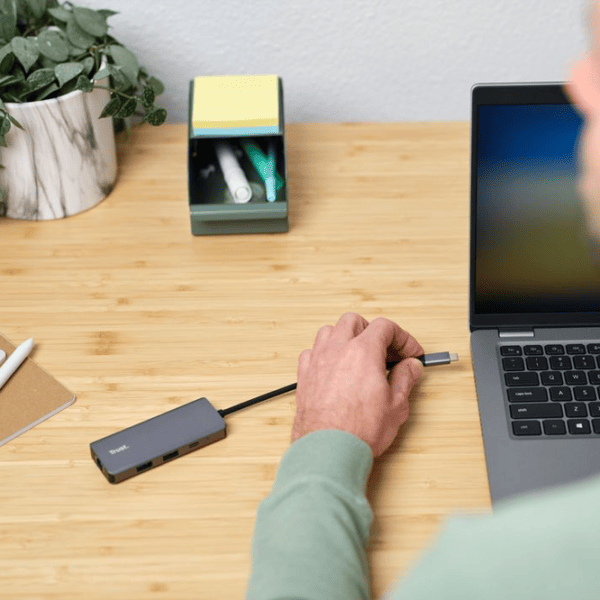 Адаптер Trust Dalyx 6-in-1 USB Type-C / Серебряный photo 7