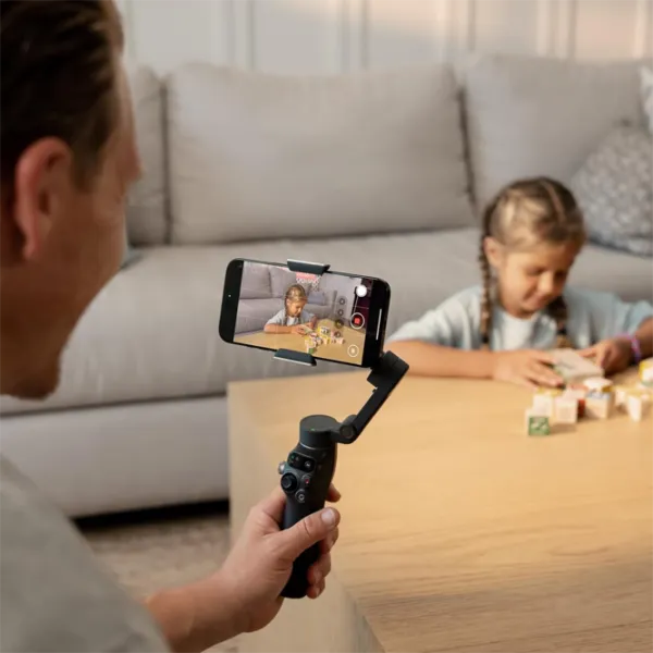 Stabilizator DJI Osmo Mobile 8 Standard Combo Bluetooth / Black photo 8