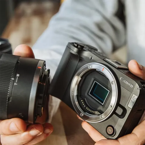 Obiectiv Canon RF-S 14-30mm f/4.0-6.3 IS STM PZ Black photo 6