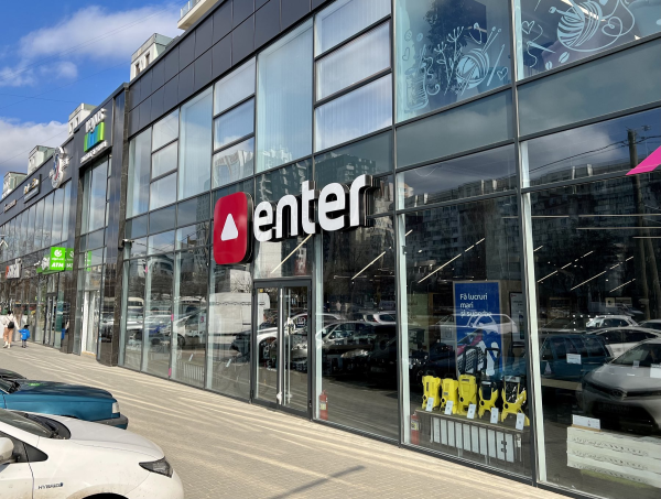 str. Mihail Sadoveanu 42/6 1